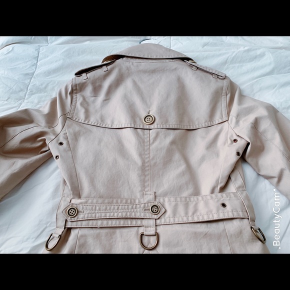 Authentic Burberry Brit Trench Coat - Picture 5 of 8